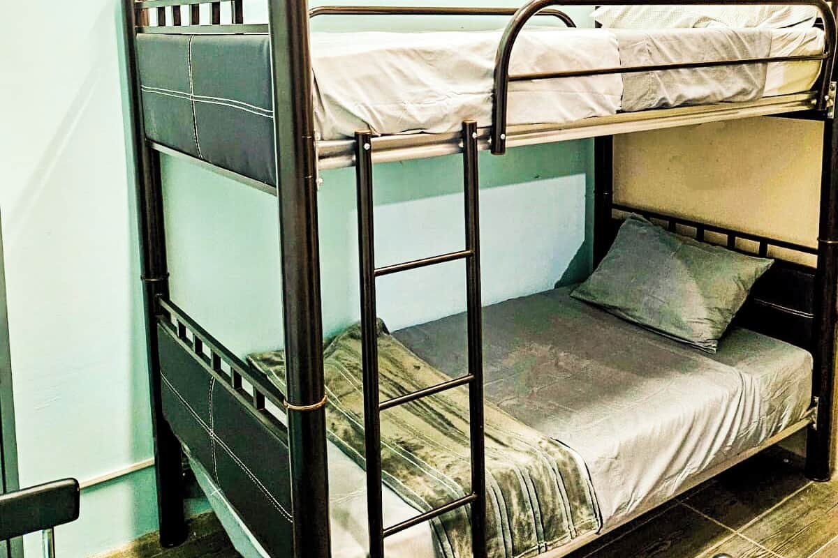 Standard Double Room Single Use, 1 Bedroom | Desk, bed sheets