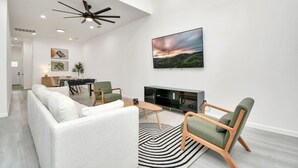 Unclassified image, 2 of 26, button - 2 Homes•Sleeps 18•Near Downtown•Foosball•SmartTvs (Houston)