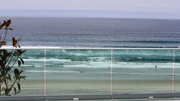 Sun loungers, beach towels