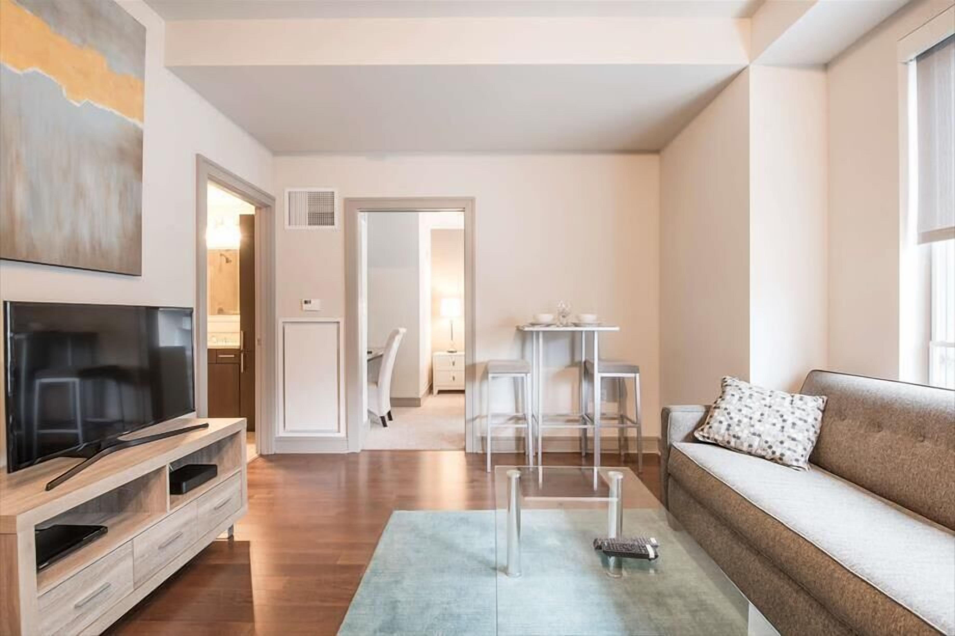 Seaport District 1 BR | Outdoor Pool | sun deck