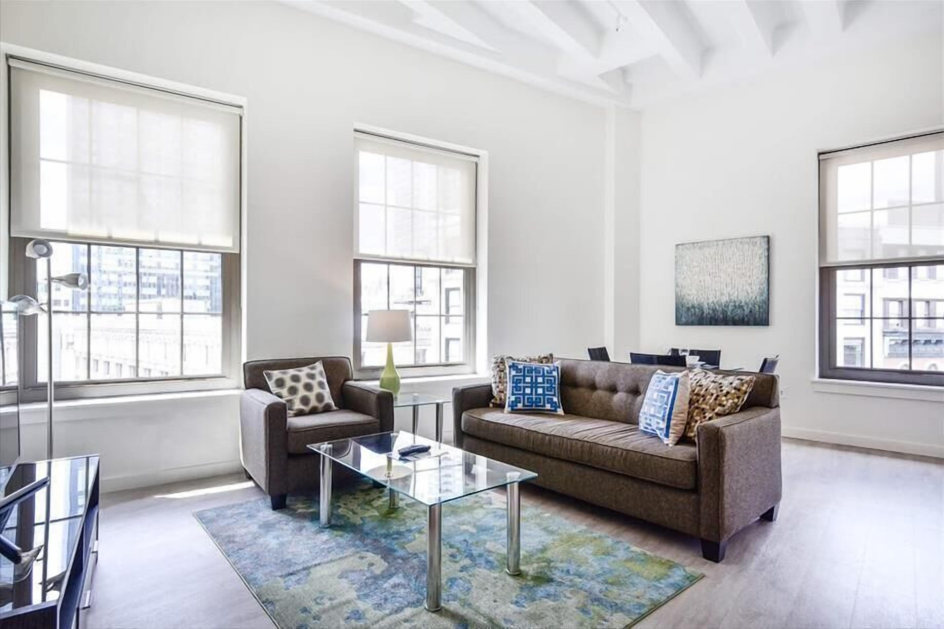 Steps to Boston Common 2 BR | Full Kitchen