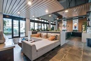 Smart TV - Menlo Park | Resort Style Amenities | nr Tech Companies (Menlo Park)