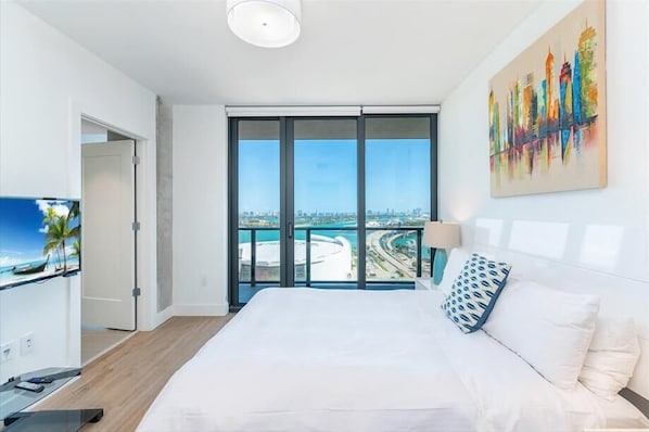 2 bedrooms, desk, iron/ironing board, free WiFi