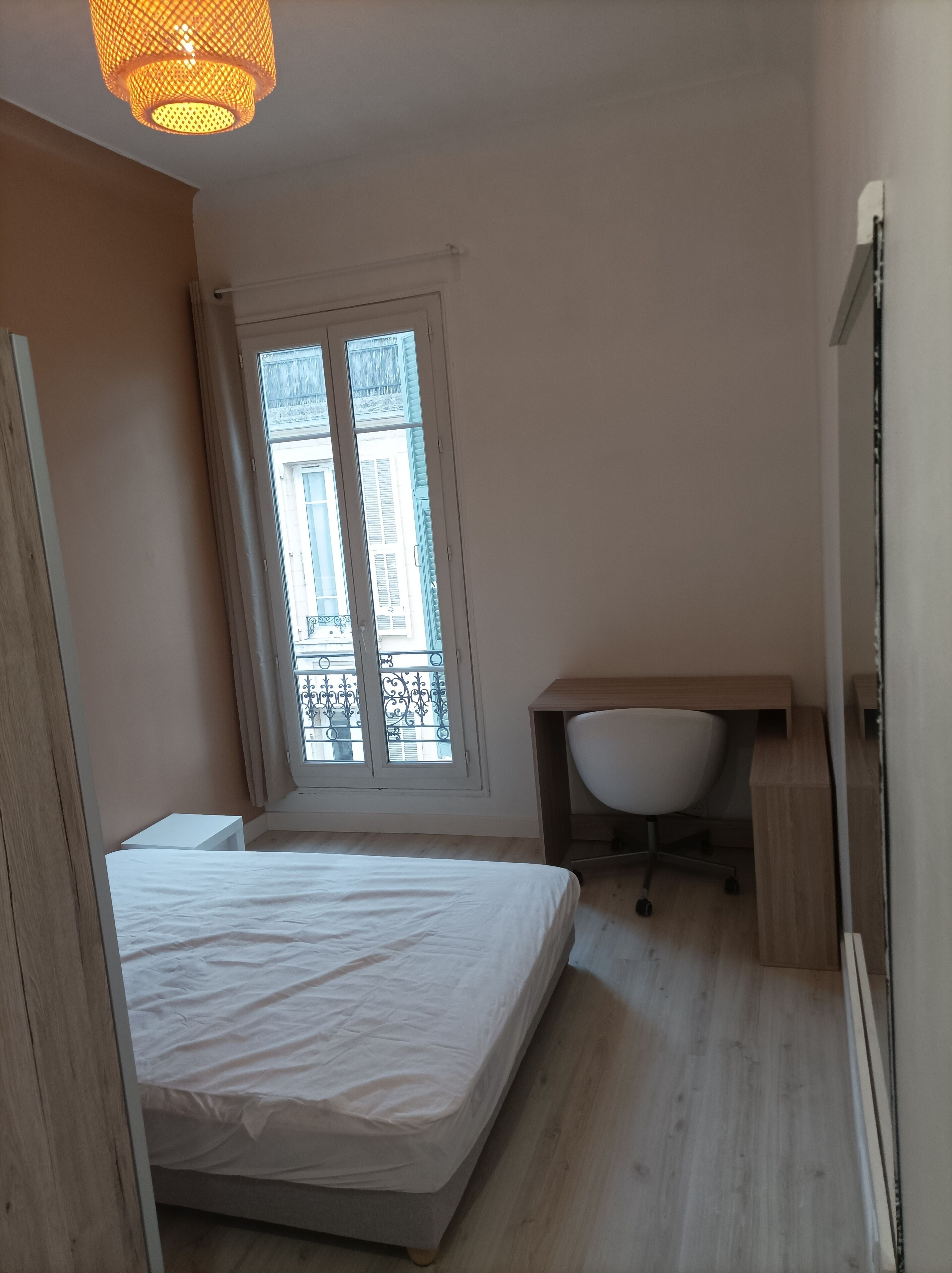 2 makuuhuonetta, Wi-Fi, vuodevaatteet