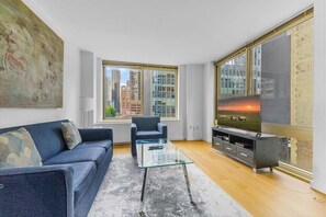 Smart TV - Columbus Cirle 1 BR city | 8th & Broadway (New York)