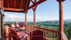 Property grounds - MountainTop Compound Groups,Corporate Retreat,Weddings,Churches 10-40BR,
66 Beds (Mount Airy)