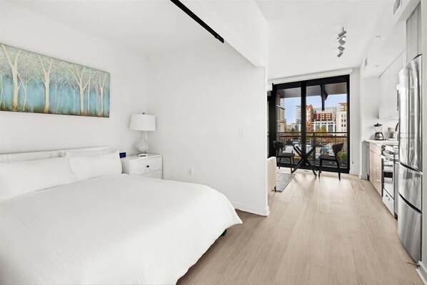 1 bedroom, desk, iron/ironing board, free WiFi