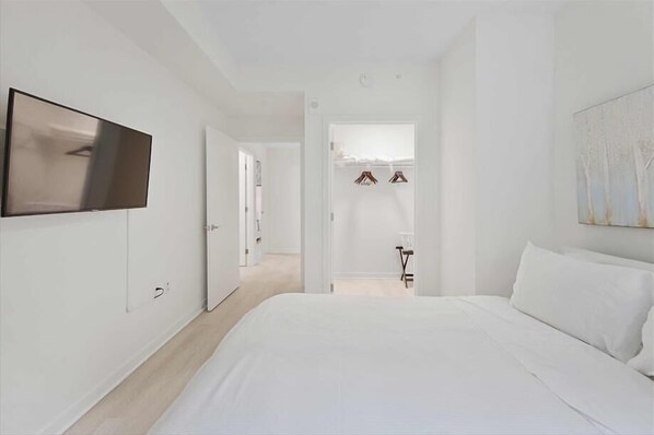 2 Schlafzimmer, Schreibtisch, Bügeleisen/Bügelbrett, kostenloses WLAN