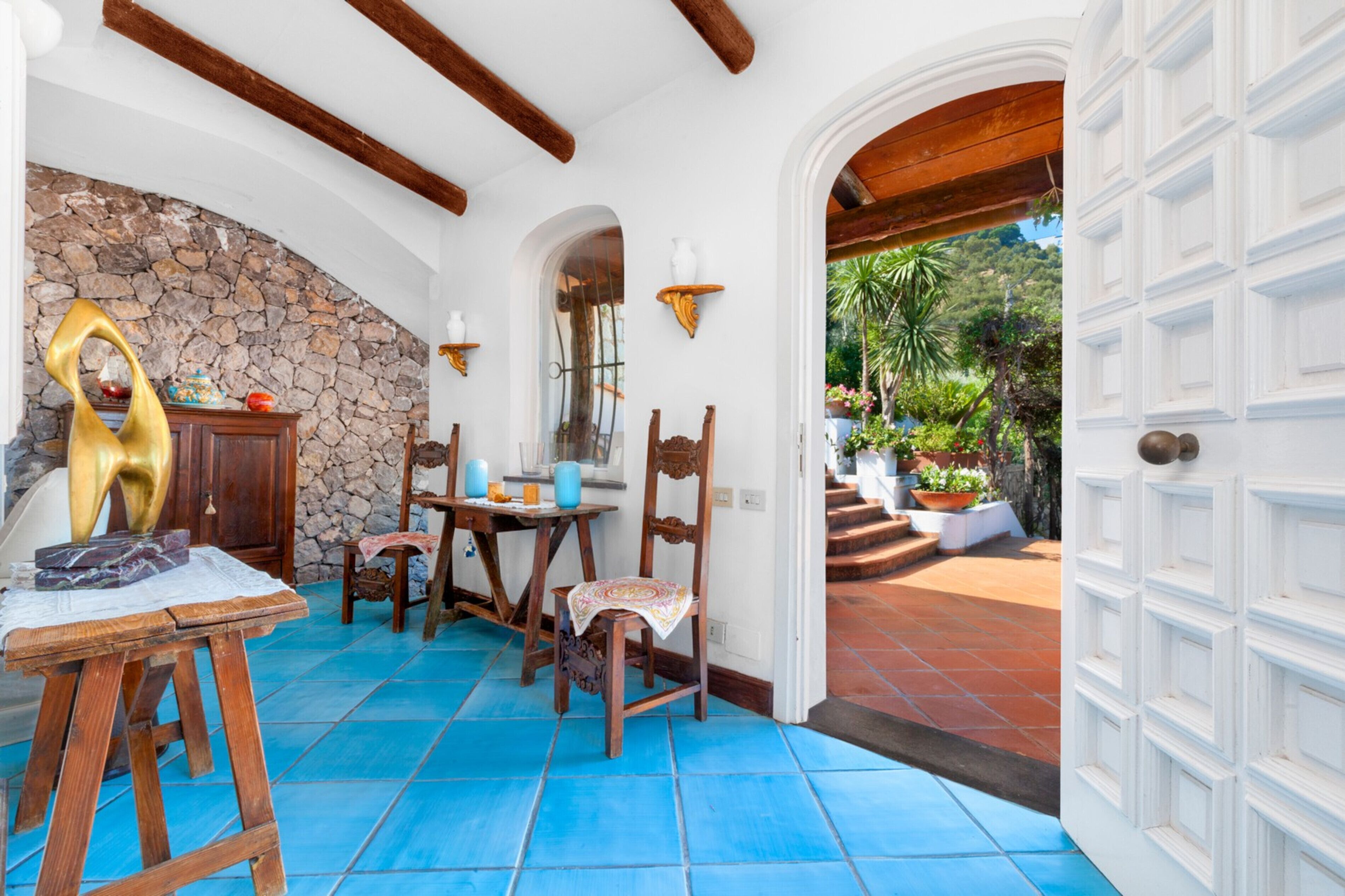 Exclusive Villa, Private Pool, Sea View | Living area | 32-inch flat-screen TV with digital channels