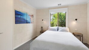 4 chambres, fer et planche Ă repasser, Wi-Fi, draps fournis