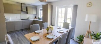 Pass the Keys | Bright & Spacious Chilterns Hideaway