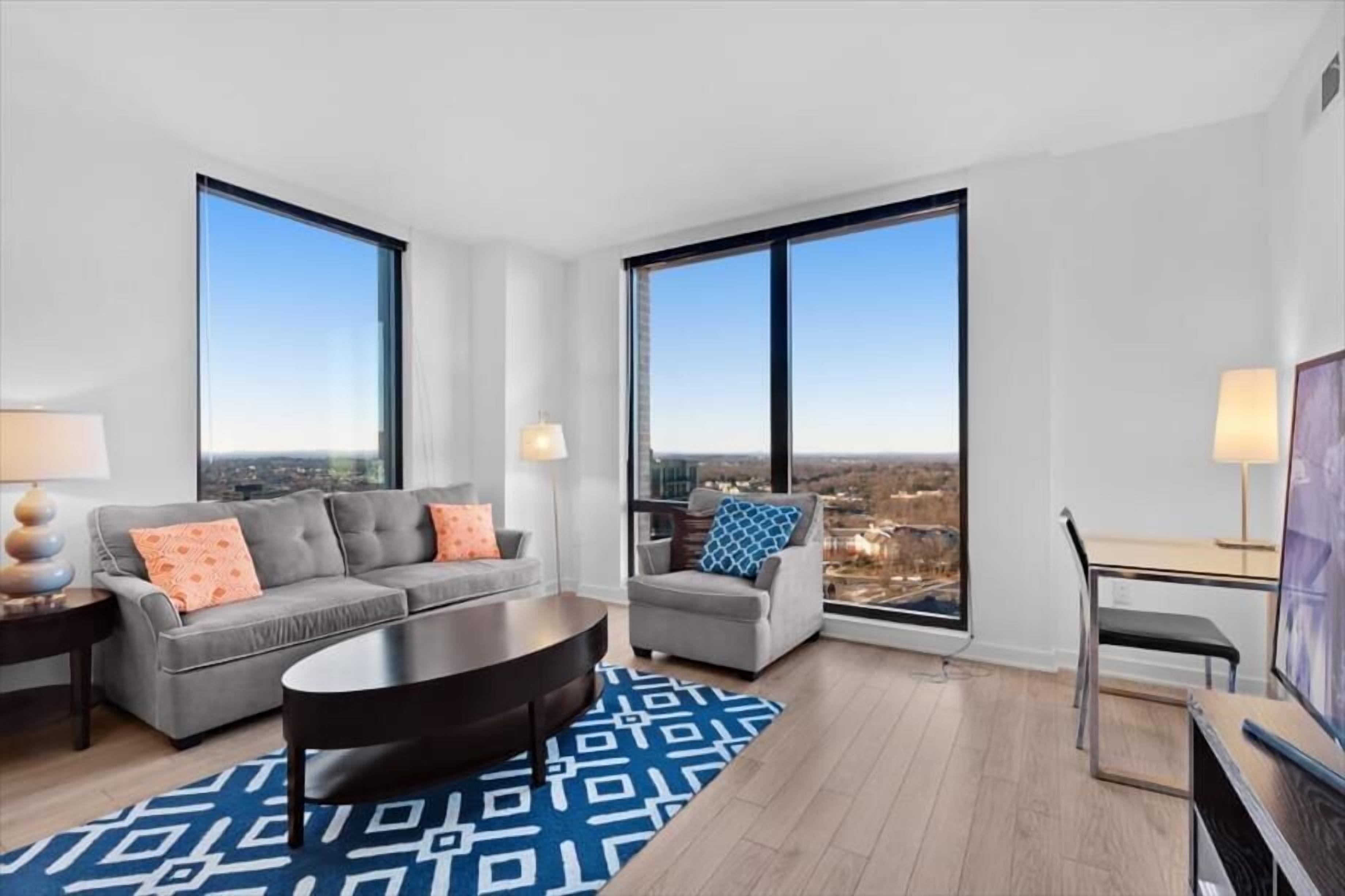 Town Center | 10 min from WA Dulles Airport | Reston