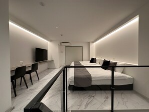 Executive Apartment | Laptop workspace, iron/ironing board, free WiFi, bed sheets - Rijodori (Hiroshima)