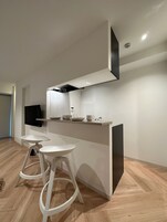 Fridge, microwave, stovetop, electric kettle