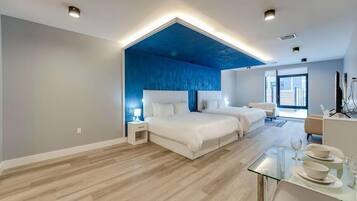 Iron/ironing board, free WiFi, bed sheets