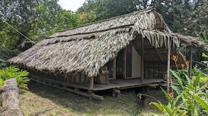 Economy Room - Wira Pora (Buenaventura)
