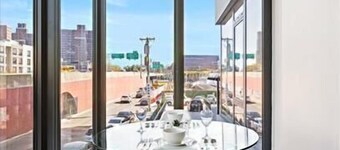Easy access to I-87 King Studio | Near Stadium