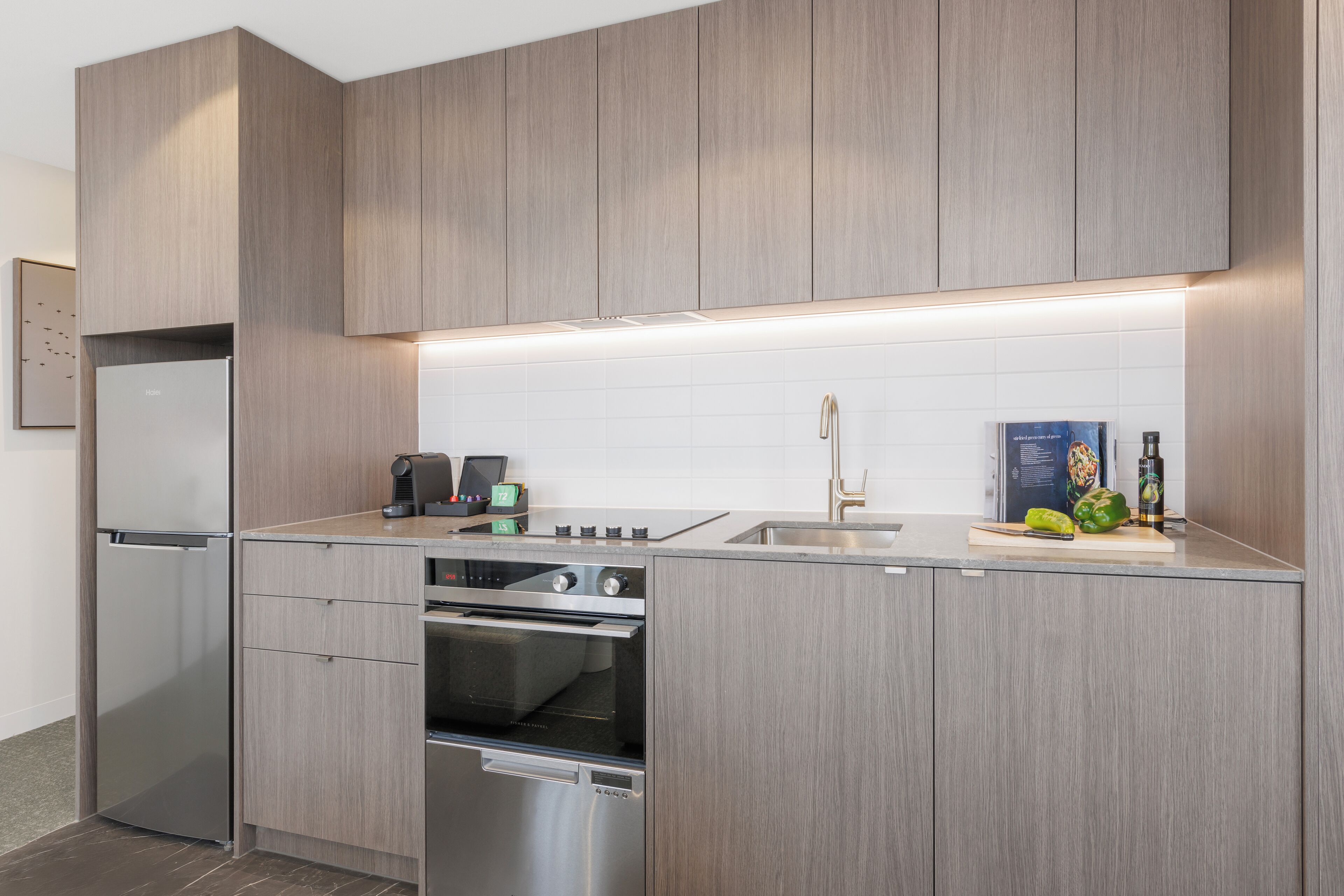 Huoneisto, 2 makuuhuonetta | Yksityinen keittiö | Täysikokoinen jääkaappi, mikroaaltouuni, astianpesukone, espressokone