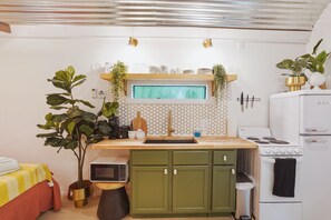 Microwave, oven, stovetop