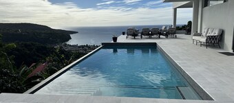 Belle La Maye - Abyss Room