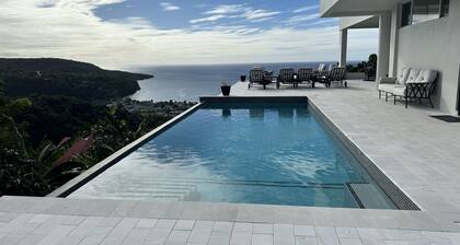 Belle La Maye - Abyss Room