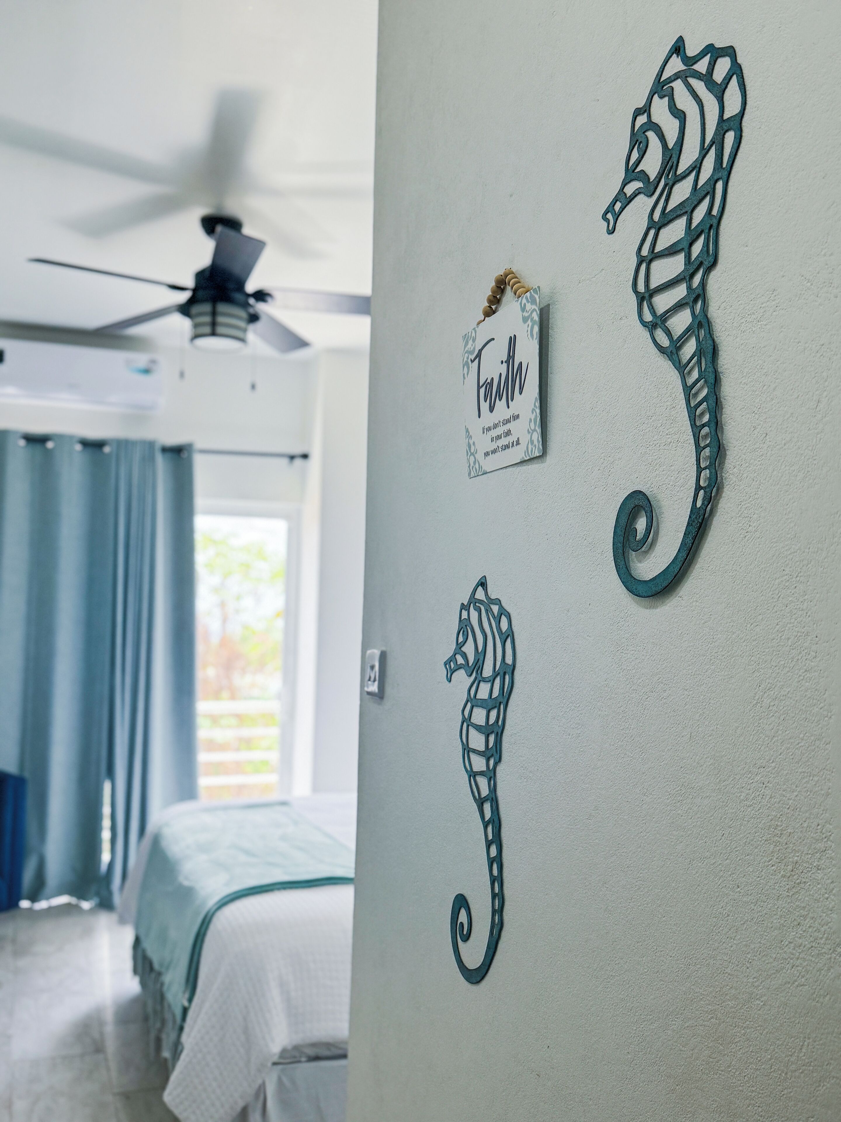 1 soverom, skrivebord, strykejern/-brett og wi-fi