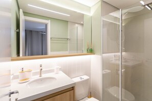 Căn hộ | Phòng tắm | Khăn tắm 