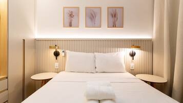 Apartment | 1 bedroom, laptop workspace, blackout curtains, iron/ironing board