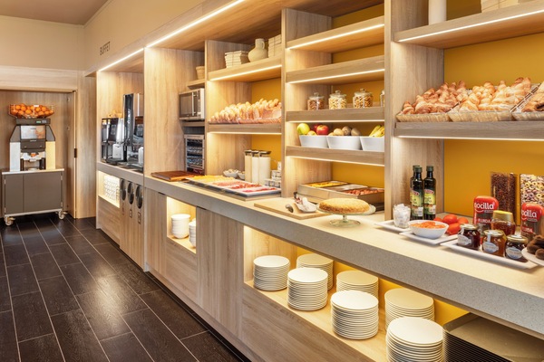 Daily continental breakfast for a fee