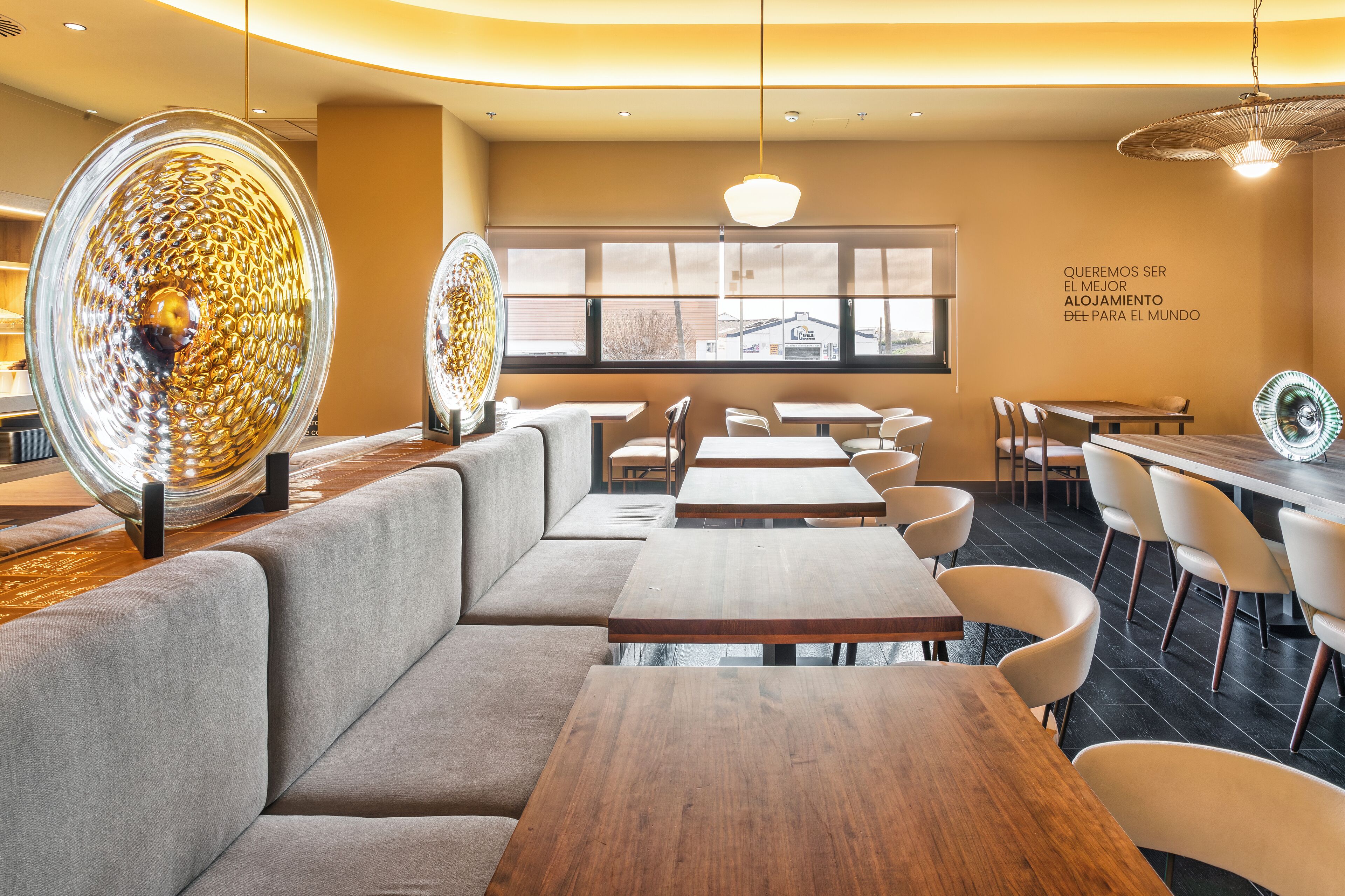 每日供应欧陆式早餐（每人 EUR 11.50）