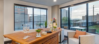 Cambria Hotel Denver Downtown RiNo