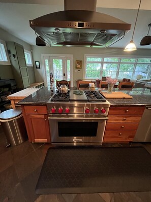 Private kitchen - Fifth Ave - Saratoga Springs - The Best Address - Belmont (Saratoga Springs)