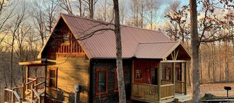 Briar Patch Cabin RRG: Firepit, Sunset, WIFI