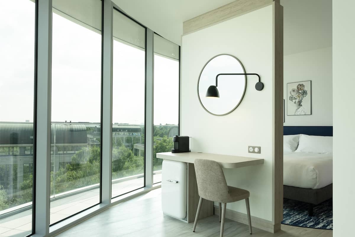 Hochwertige Bettwaren, Daunenbettdecken, Minibar, Zimmersafe