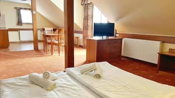 Free WiFi, bed sheets