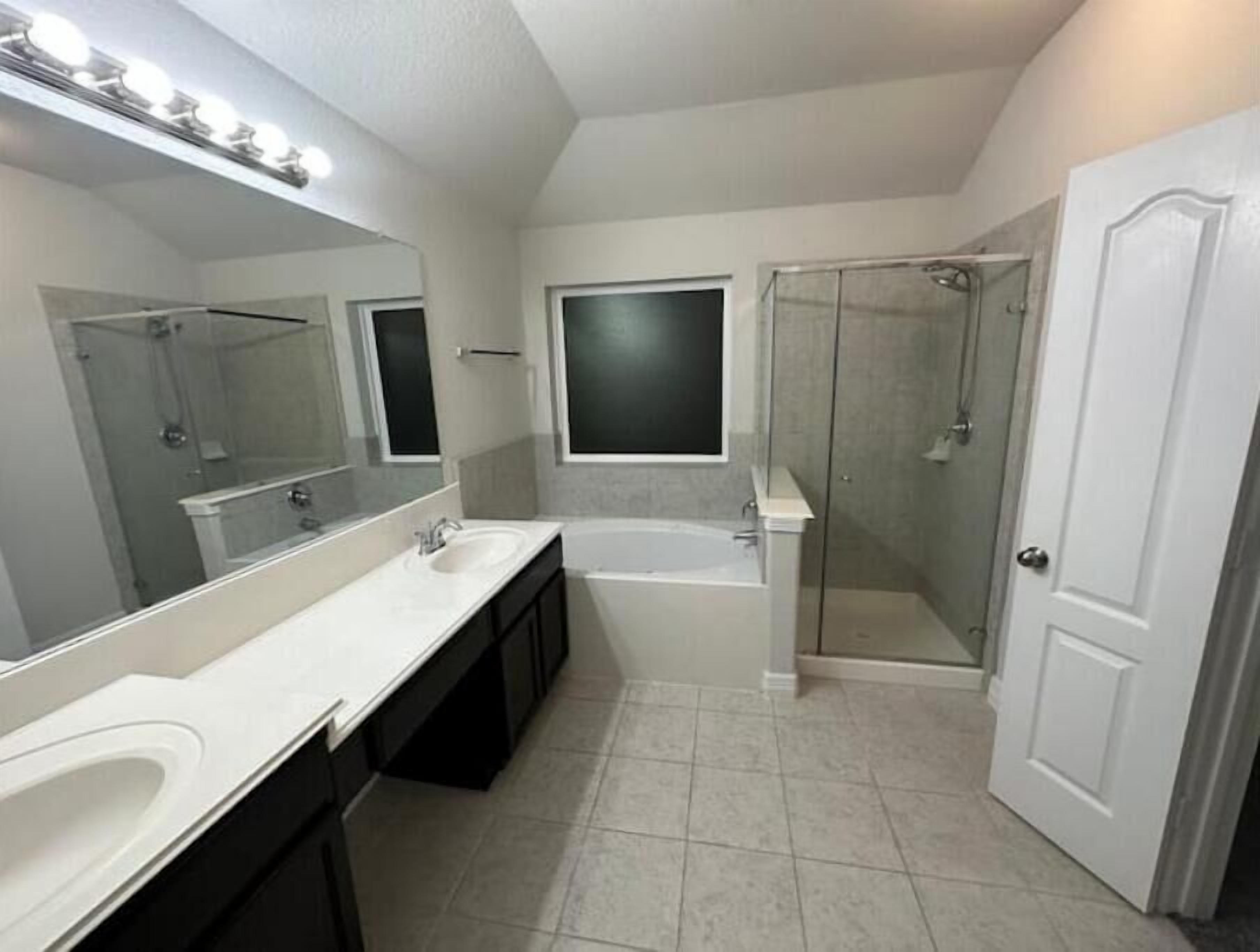 Towels, soap, shampoo, toilet paper