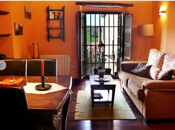 Comfort Apartment | Living area