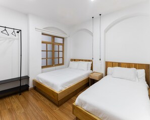 3 bedrooms, WiFi, bed sheets