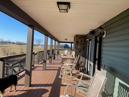 Watter's Way is located 15 minutes from the ark encounter in Williamstown KY.