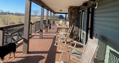 Watter's Way is located 15 minutes from the ark encounter in Williamstown KY.