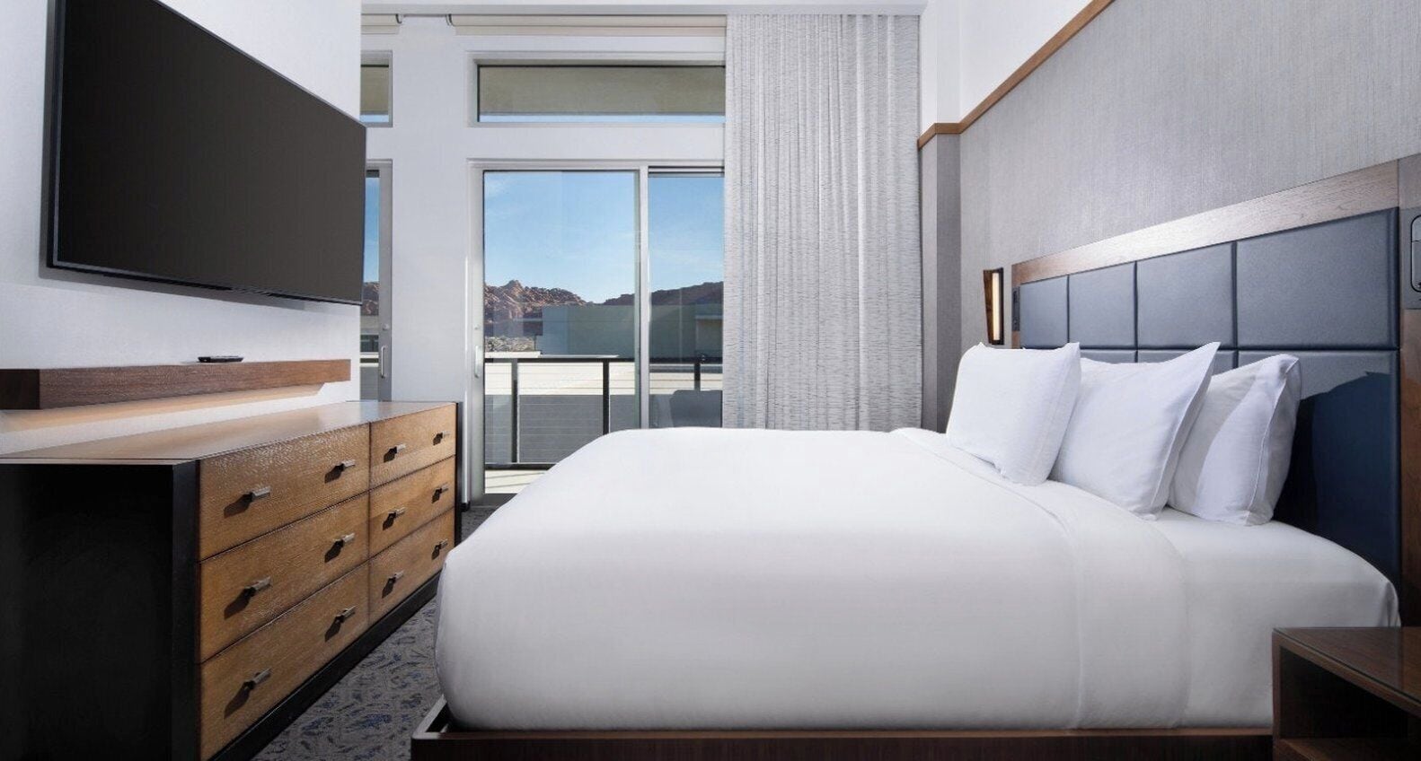 Premium bedding, pillow-top beds, in-room safe, blackout curtains