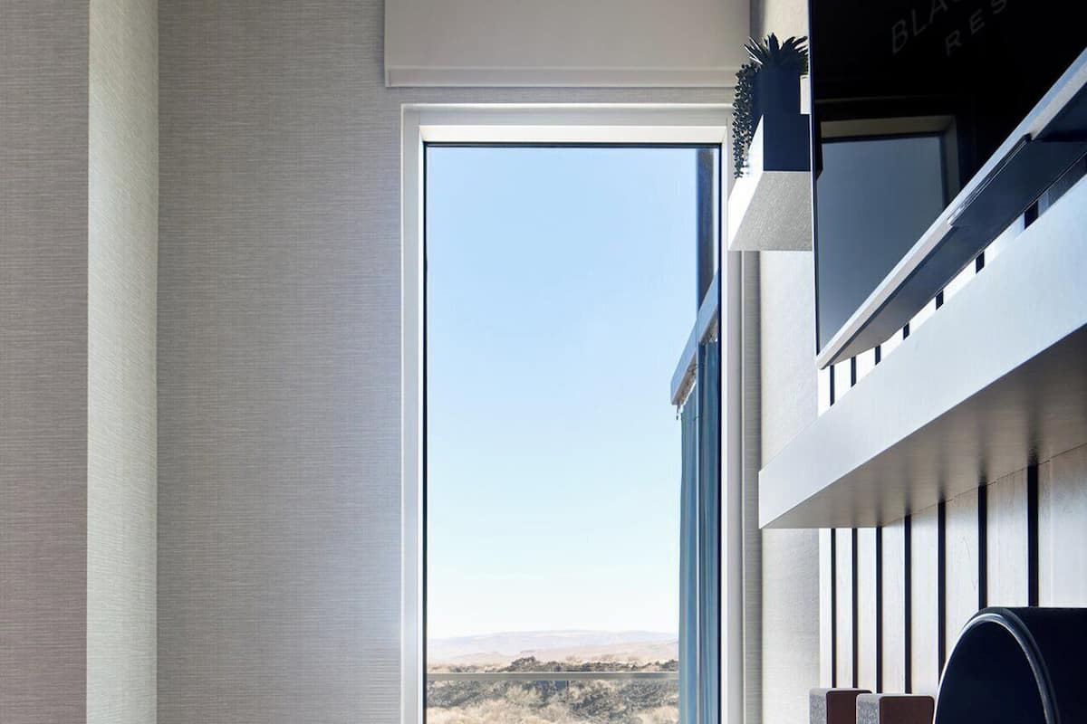 Literie de qualité, lit avec matelas à plateau-coussin, coffre-fort