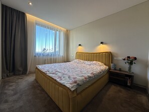 2 soverom, strykejern/-brett, wi-fi og sengetøy