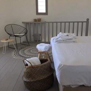 2 chambres, fer et planche Ă repasser, Wi-Fi gratuit, draps fournis