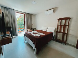 2 quartos, ferros/tábuas de passar roupa, Wi-Fi de cortesia