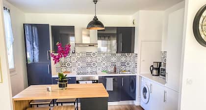 Bree de Niort : Vaste T3 Moderne 70m2 Avec Terrasse Balcon et Parking Gratuit