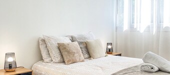 Bree de Niort : Vaste T3 Moderne 70m2 Avec Terrasse Balcon et Parking Gratuit