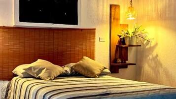 Comfort Double Room, 1 Queen Bed, Non Smoking, Garden Area | Down comforters, individually decorated, individually furnished