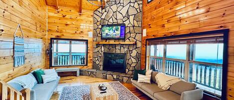 Smart TV, chimenea, videojuegos y reproductor de DVD