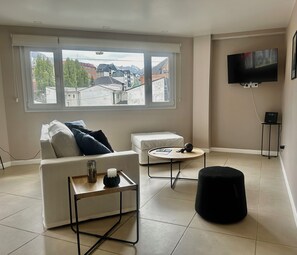 Apartment, 2 Bedrooms, City View (Yehuin 5) | City view